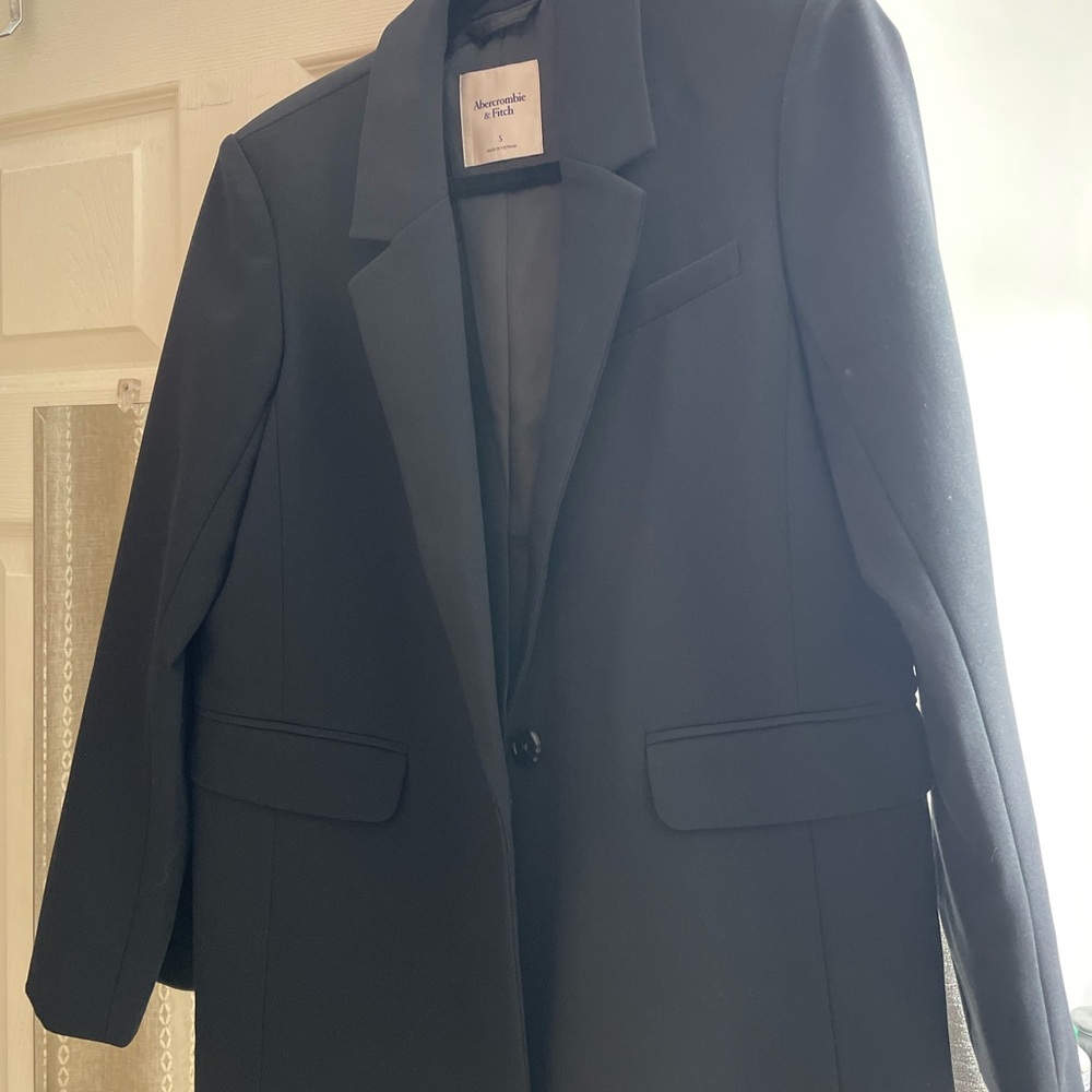 Abercrombie & Fitch Black Blazer